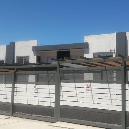 Departamento Boutique De Disenador " Terraza 22 " - Cochera- Vista A La Montana- Cancelacion Gratuita- Pagaras En El Alojamiento เมนโดซา ภายนอก รูปภาพ